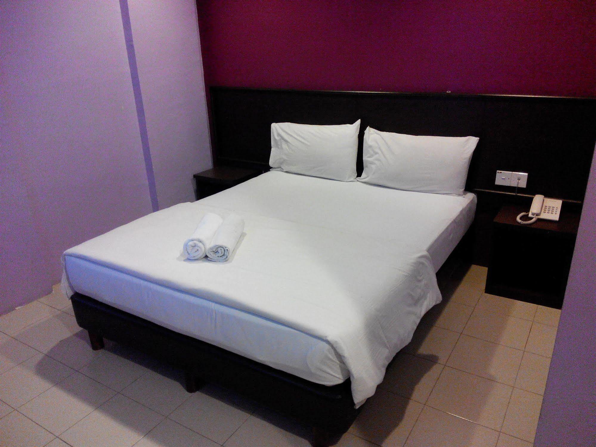 Bary Inn, Klia & Klia2 - 24 Hours Free Airport Pick-Up Σεπάνγκ Εξωτερικό φωτογραφία